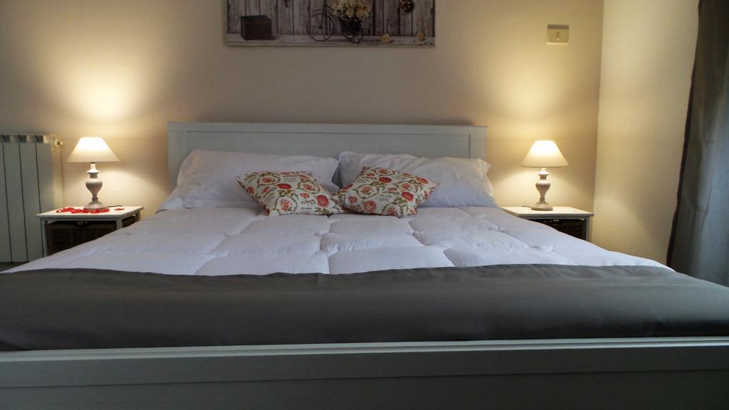 Bb Essenze Bed & Breakfast Palermo Dış mekan fotoğraf