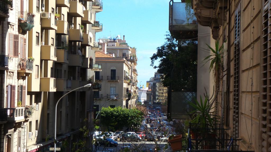 Bb Essenze Bed & Breakfast Palermo Dış mekan fotoğraf