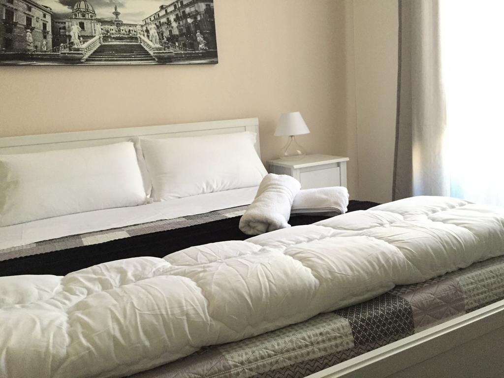 Bb Essenze Bed & Breakfast Palermo Dış mekan fotoğraf