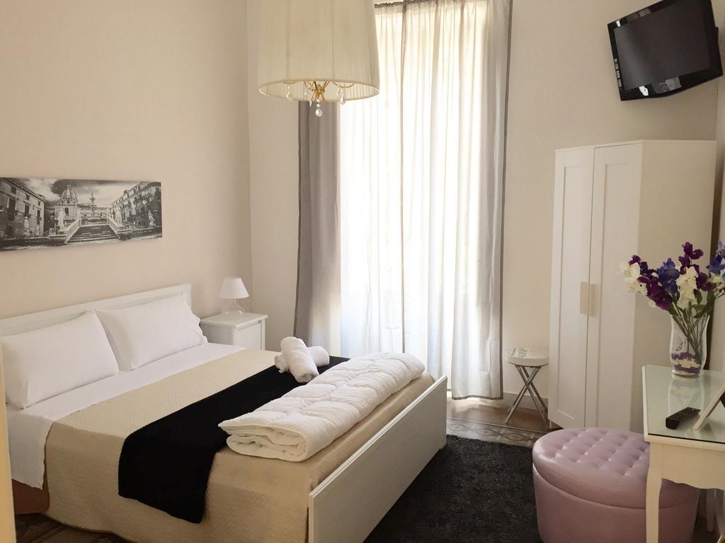 Bb Essenze Bed & Breakfast Palermo Dış mekan fotoğraf