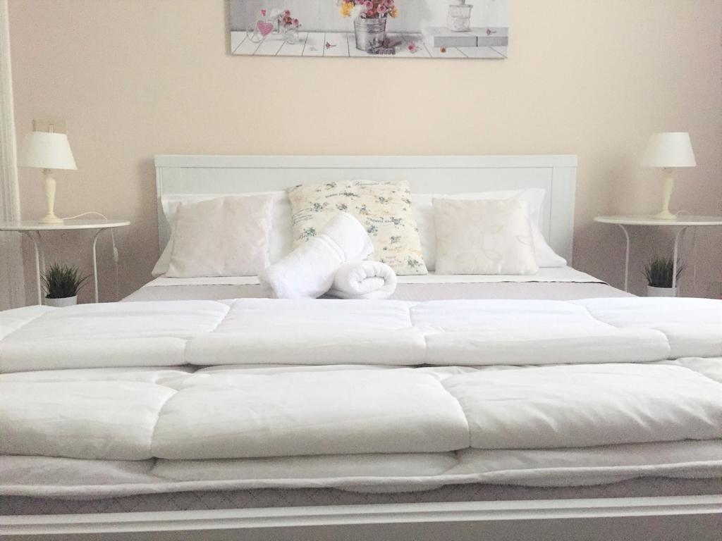 Bb Essenze Bed & Breakfast Palermo Dış mekan fotoğraf