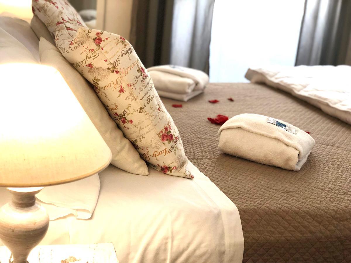 Bb Essenze Bed & Breakfast Palermo Dış mekan fotoğraf