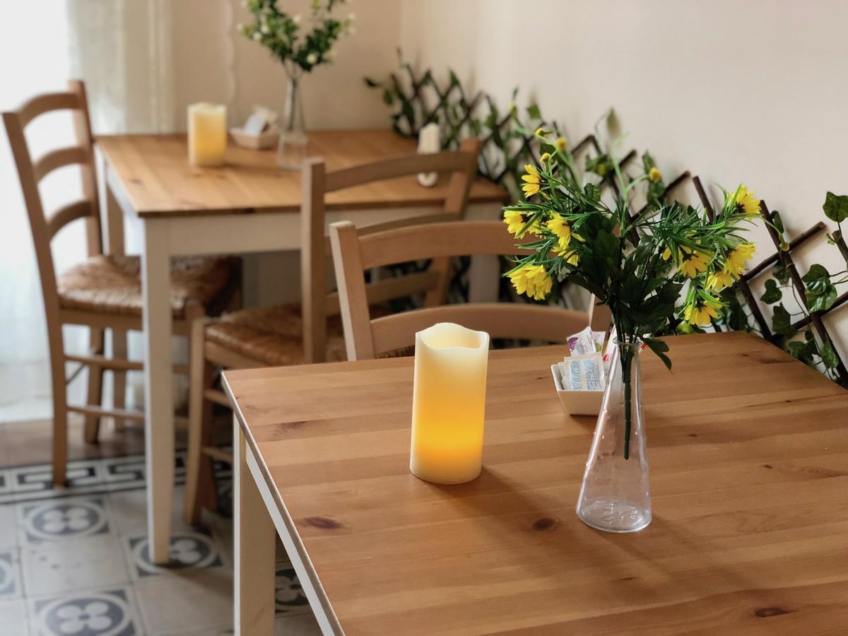 Bb Essenze Bed & Breakfast Palermo Dış mekan fotoğraf