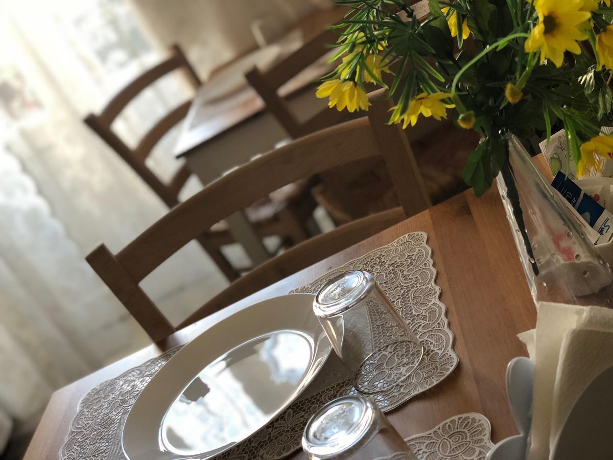 Bb Essenze Bed & Breakfast Palermo Dış mekan fotoğraf