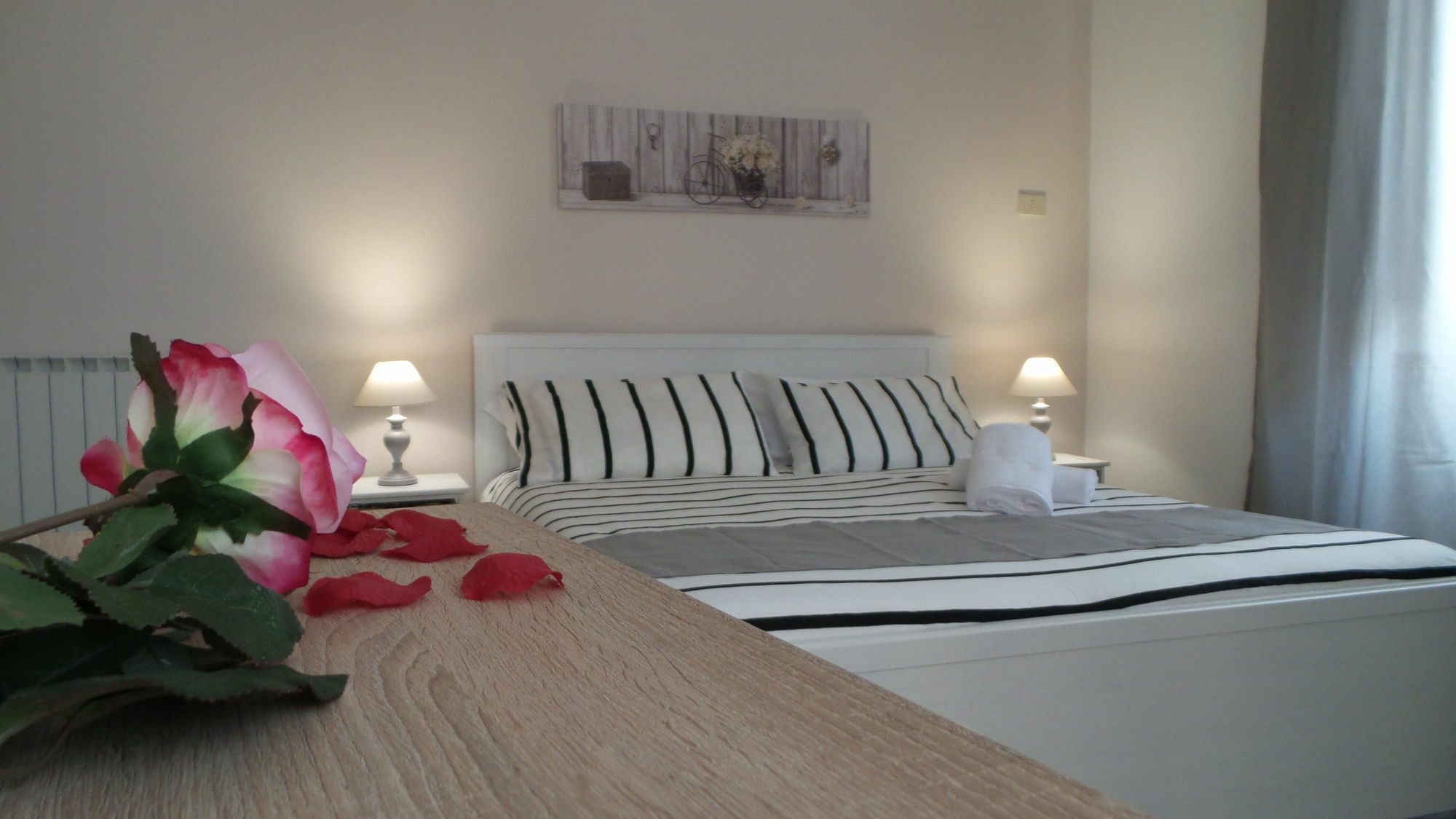 Bb Essenze Bed & Breakfast Palermo Dış mekan fotoğraf